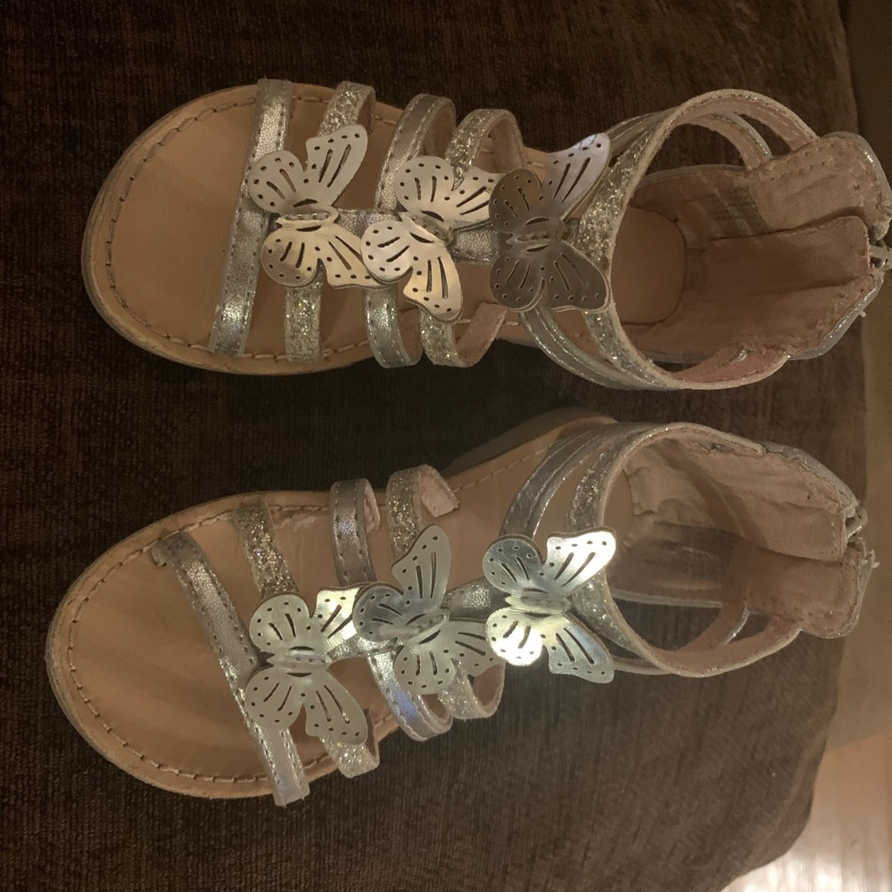 Girls Silver Sandals size 7 toddlers